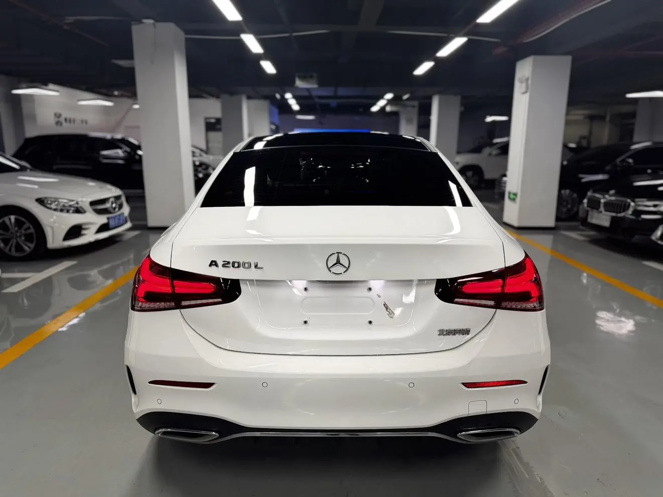 Mercedes-Benz Mercedes-Benz A-class A 200 L sports sedan fashion Version