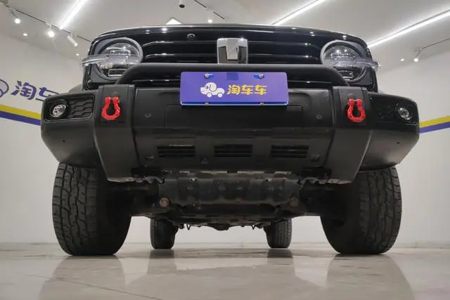 Tank Tank 300 2.0T Conqueror