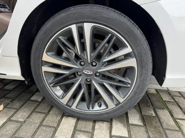 Chery Fulwin Arrizo 8 High-energy version 2.0T DCT royal