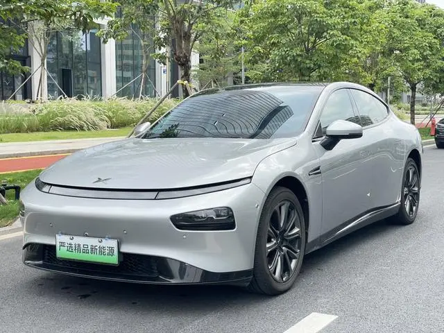 Xpeng Xiaopeng P7 670N