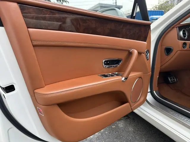 Bentley Flying 4.0T V8 Standard Edition