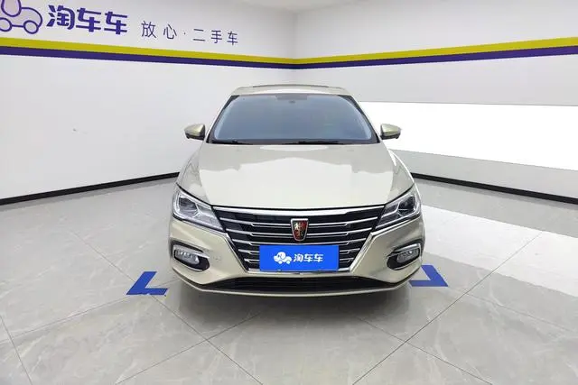 Roewe Roewe i5 1.5L automatic 4G Interconnection Linghao Ultimate Edition
