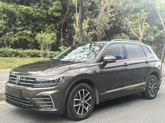 Volkswagen Tiguan L PHEV 430PHEV Hybrid Ultimate Edition