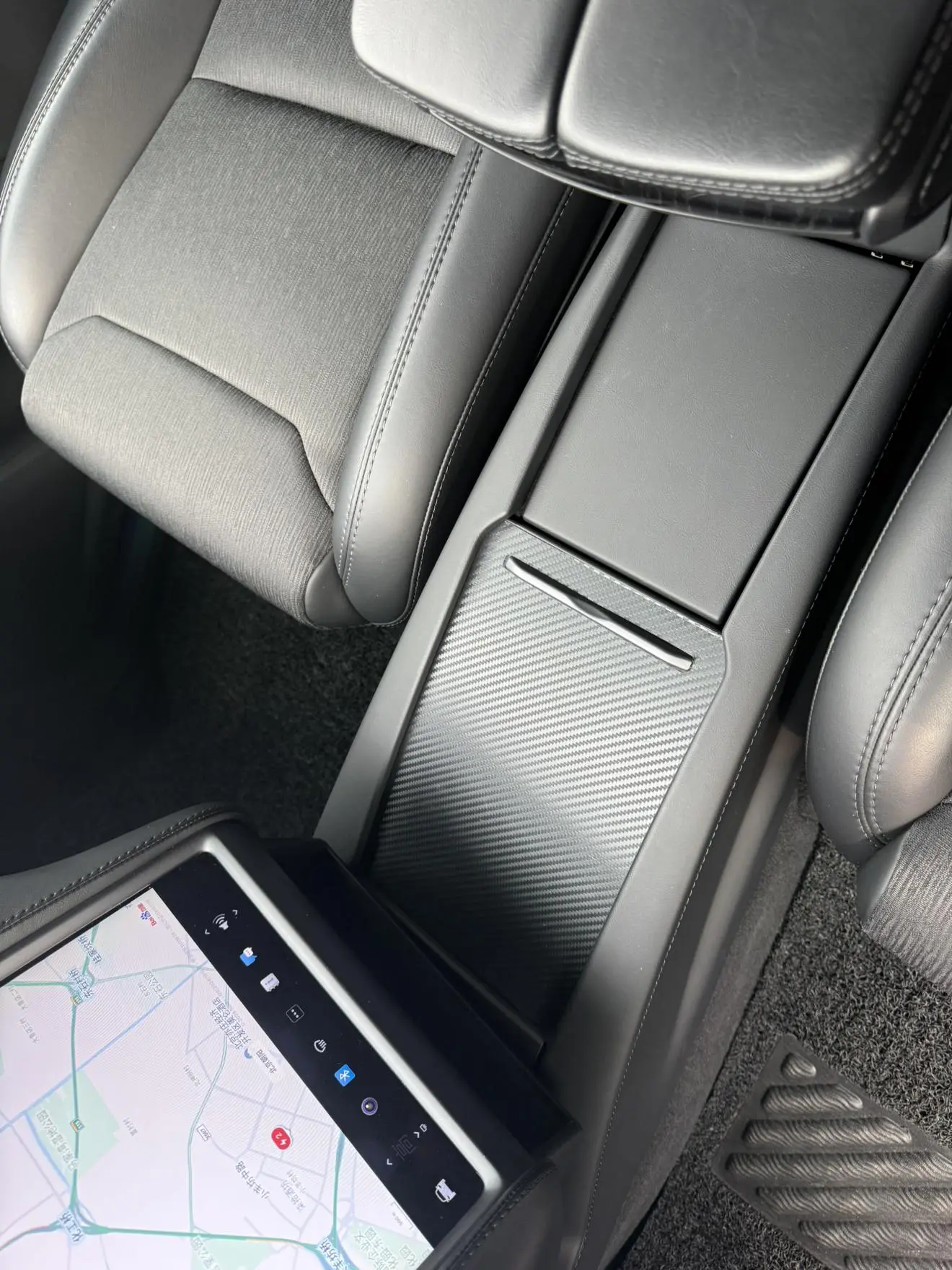Tesla Model X 75D
