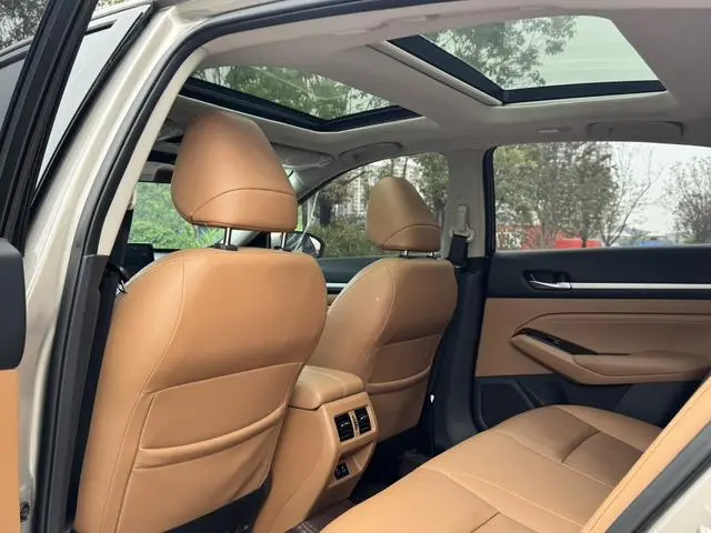 Nissan Teana 2.0L XL-TLS Enjoy Edition
