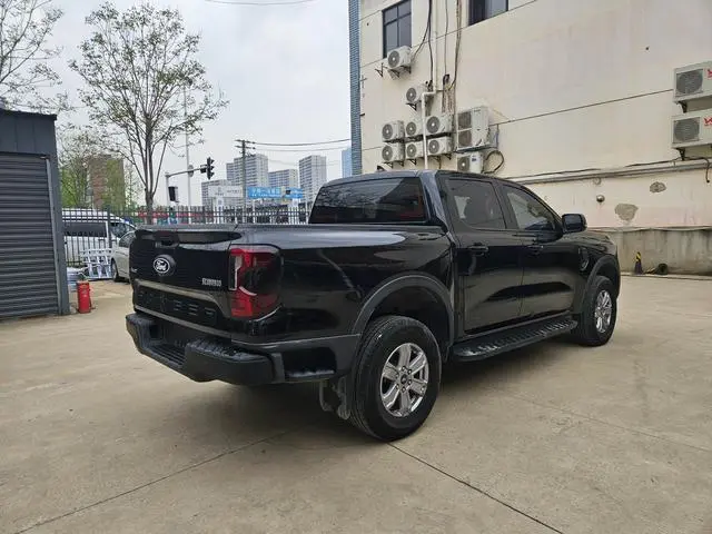 Ford Ranger Ranger 2.3T gasoline Mountain Forest-four-wheel drive automatic Version