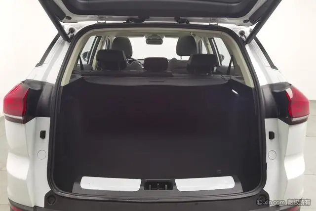 Geely Boyue 1.8TD DCT Zhizun PRO