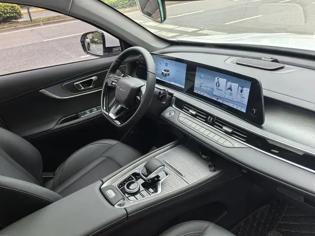 Chery Fulwin Tiggo 8 PRO 290T two-wheel drive deluxe edition