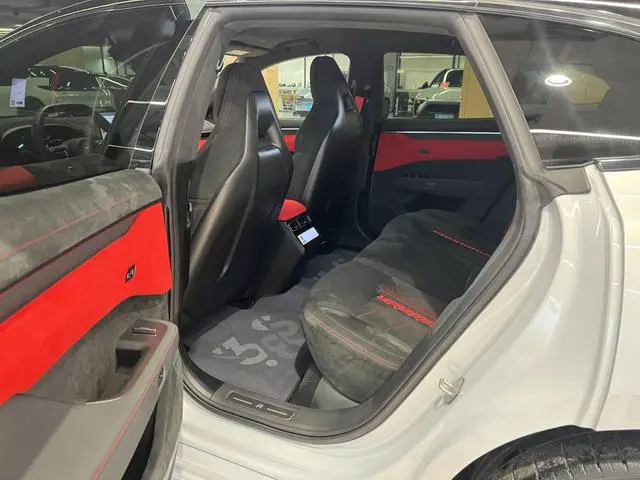 ZEEKR ZEEKR 001 FR 100kWh four-wheel drive