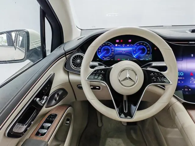 Mercedes-Benz Mercedes-Benz EQS SUV EQS 450 4MATIC Deluxe Edition
