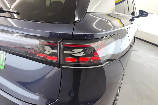 Volkswagen ID.6 CROZZ Long battery life PRO version