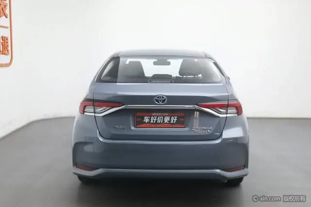 TOYOTA Corolla Dual engine 1.8L E-CVT GL-i Elite Edition