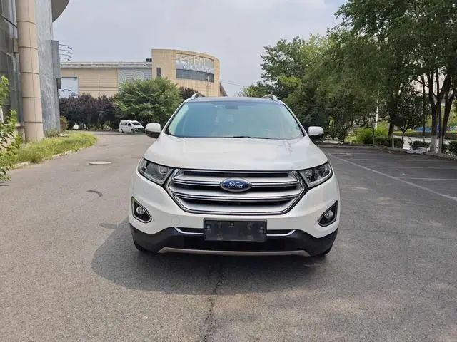 Ford Sharp World EcoBoost 245 two-wheel drive Hao Rui type 7-seater country VI