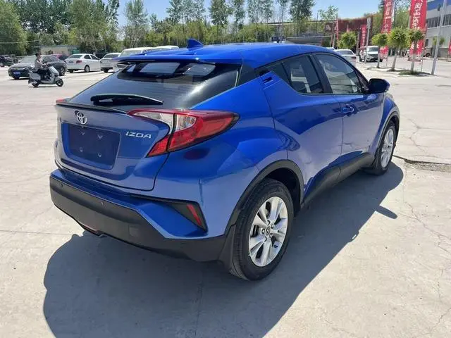 TOYOTA IZOA 2.0L Yichi Version