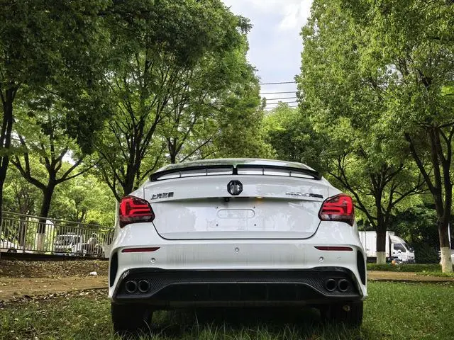 MG MG5 Scorpio 1.5T Trophy Sports Premium Edition