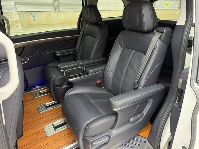 GAC Trumpchi M8 Lingxiu Series 390T Premium Welfare Edition