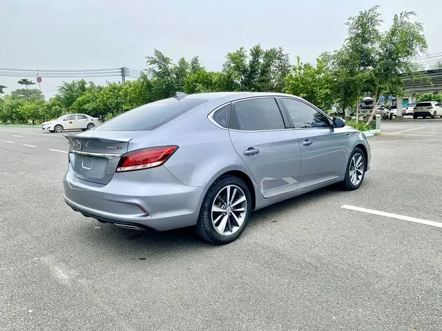 MG MG6 20T automatic sports version