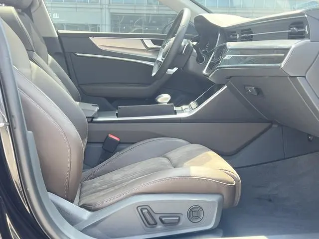 Audi Audi A7L 45 TFSI S-line dream-building crystal set