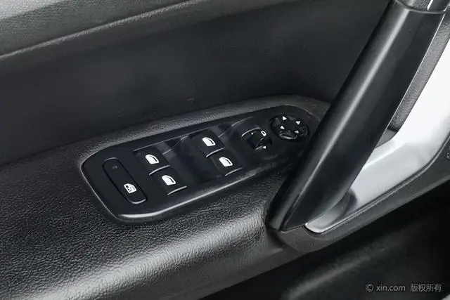 Peugeot Peugeot 408 1.6T Automatic Deluxe Edition