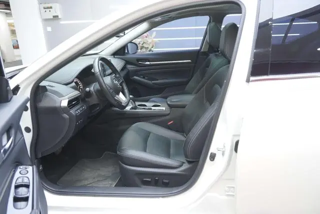 Nissan Teana 2.0 L XL Upper AD1 Smart Line Pilot Edition
