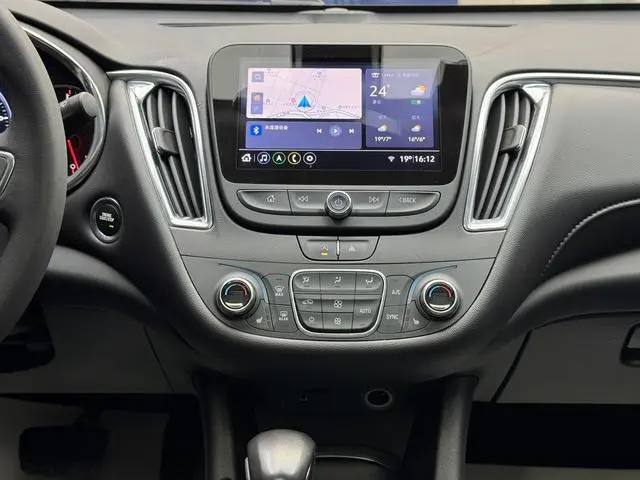 Chevrolet Mai Ruibao XL 535T automatic Sharp Union version