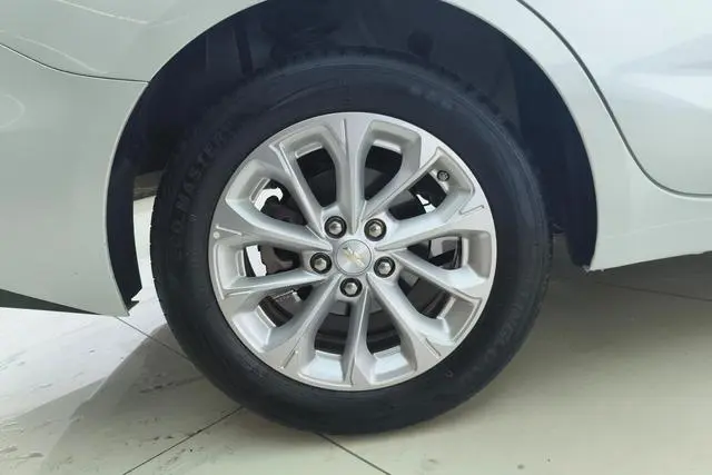 Chevrolet Cruze 1.5L Dual Clutch Enjoy Edition