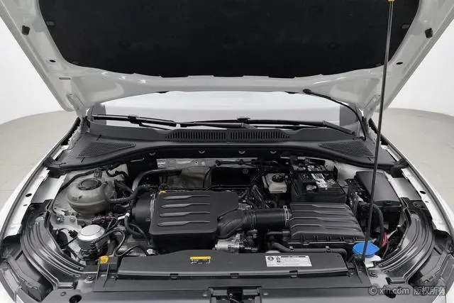 Volkswagen Lavida 1.5L automatic comfort version