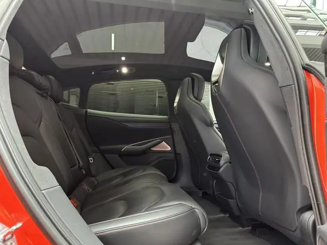 Xiaomi Xiaomi SU7 Four-wheel drive, long battery life, Max version