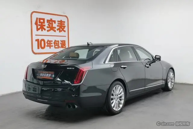 Cadillac Cadillac CT6 28T leading type