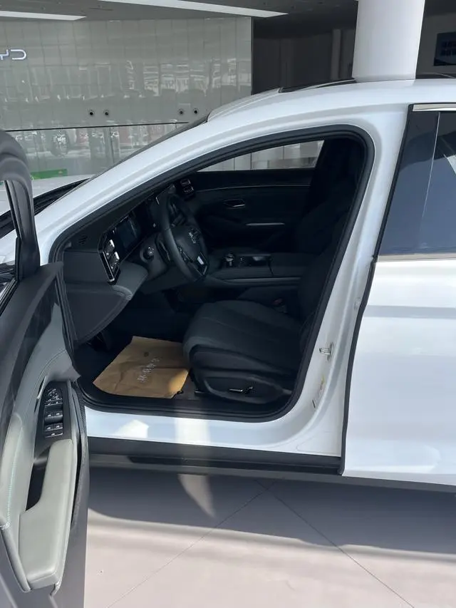 BYD Qin L DM Smart driving version DM-i 120KM transcendence type