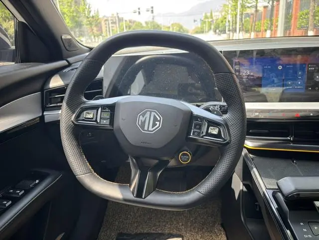 MG MG5 Scorpio 1.5T Trophy Sports Premium Edition