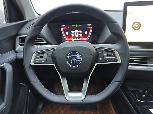 BYD Song Pro DM DM 1.5T four-wheel drive performance version luxury