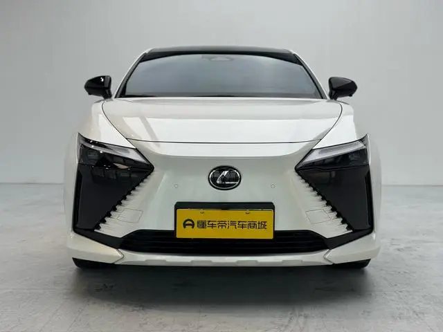Lexus Lexus RZ 450e DIRECT4 Indulgent Edition