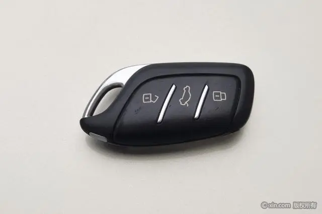 Roewe Roewe RX5 MAX 400TGI Automatic Smart Cockpit Ultimate Edition