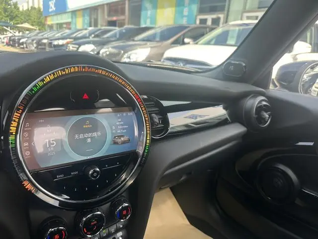 MINI MINI Facelift 2.0T COOPER S racer