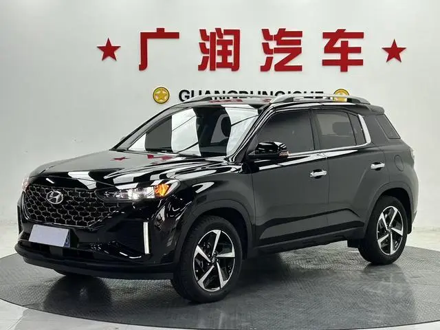 Hyundai Hyundai ix35 240T GDi DCT two-wheel drive leading version GLS