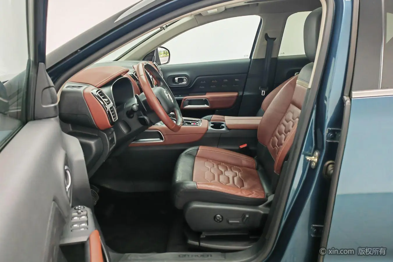 Citroen Tianyi C5 AIRCROSS 380THP Exclusive Country V