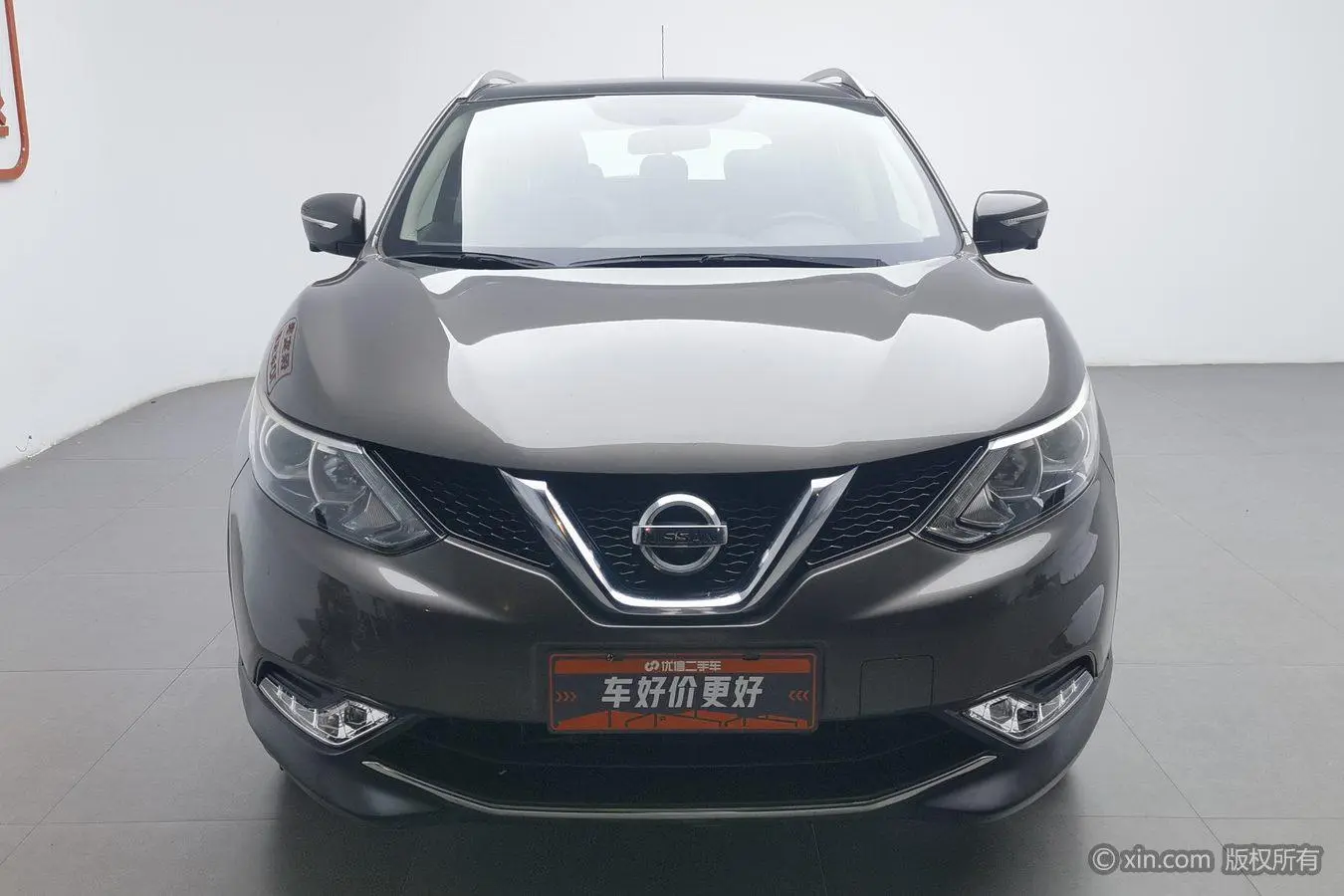 Nissan Qashqai 2.0L CVT Deluxe Edition