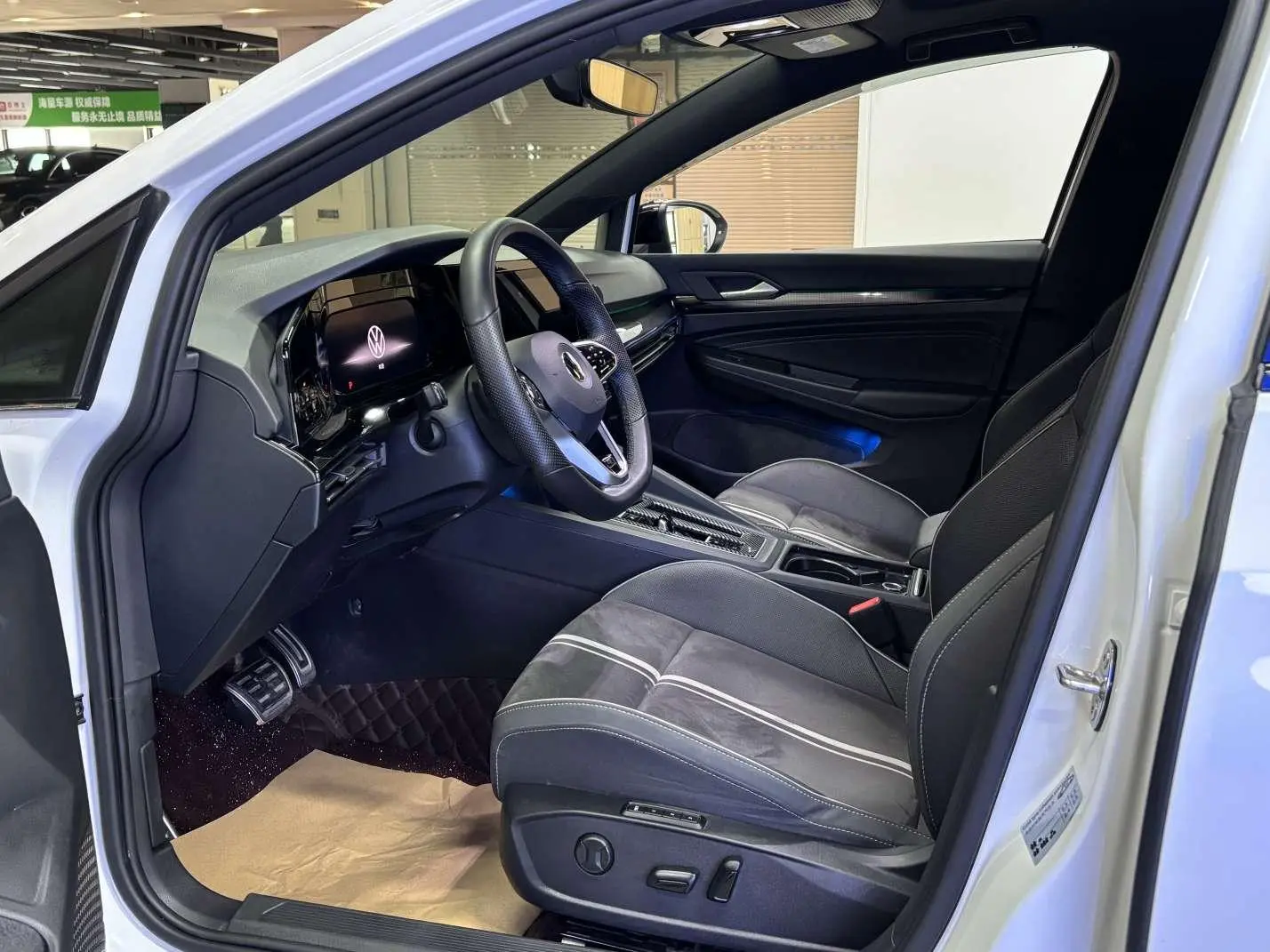 Volkswagen golf 280TSI DSG R-Line Lite
