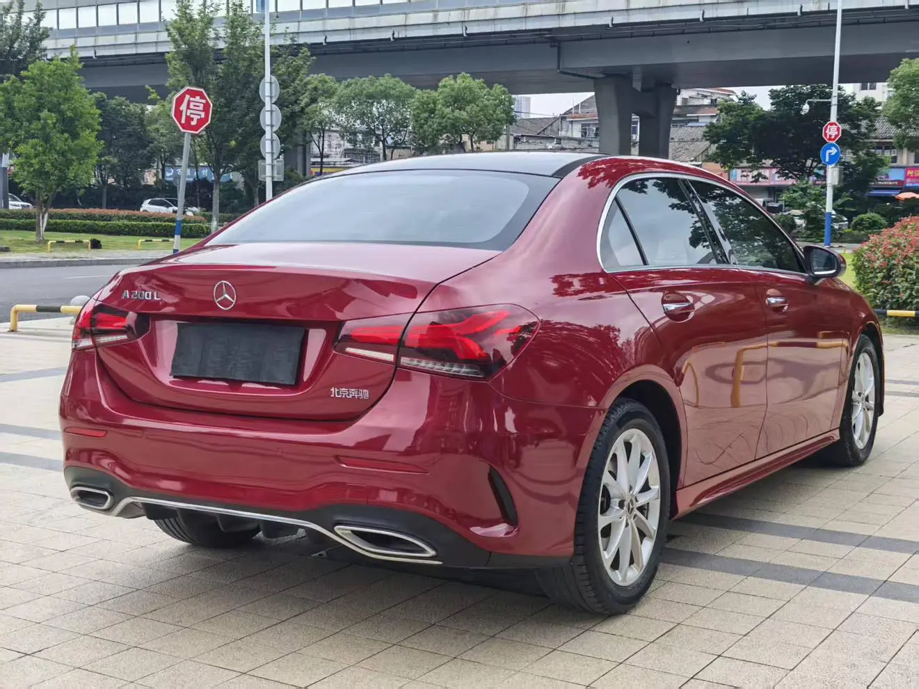 Mercedes-Benz Mercedes-Benz A-class Facelift A 200 L sports sedan fashion version