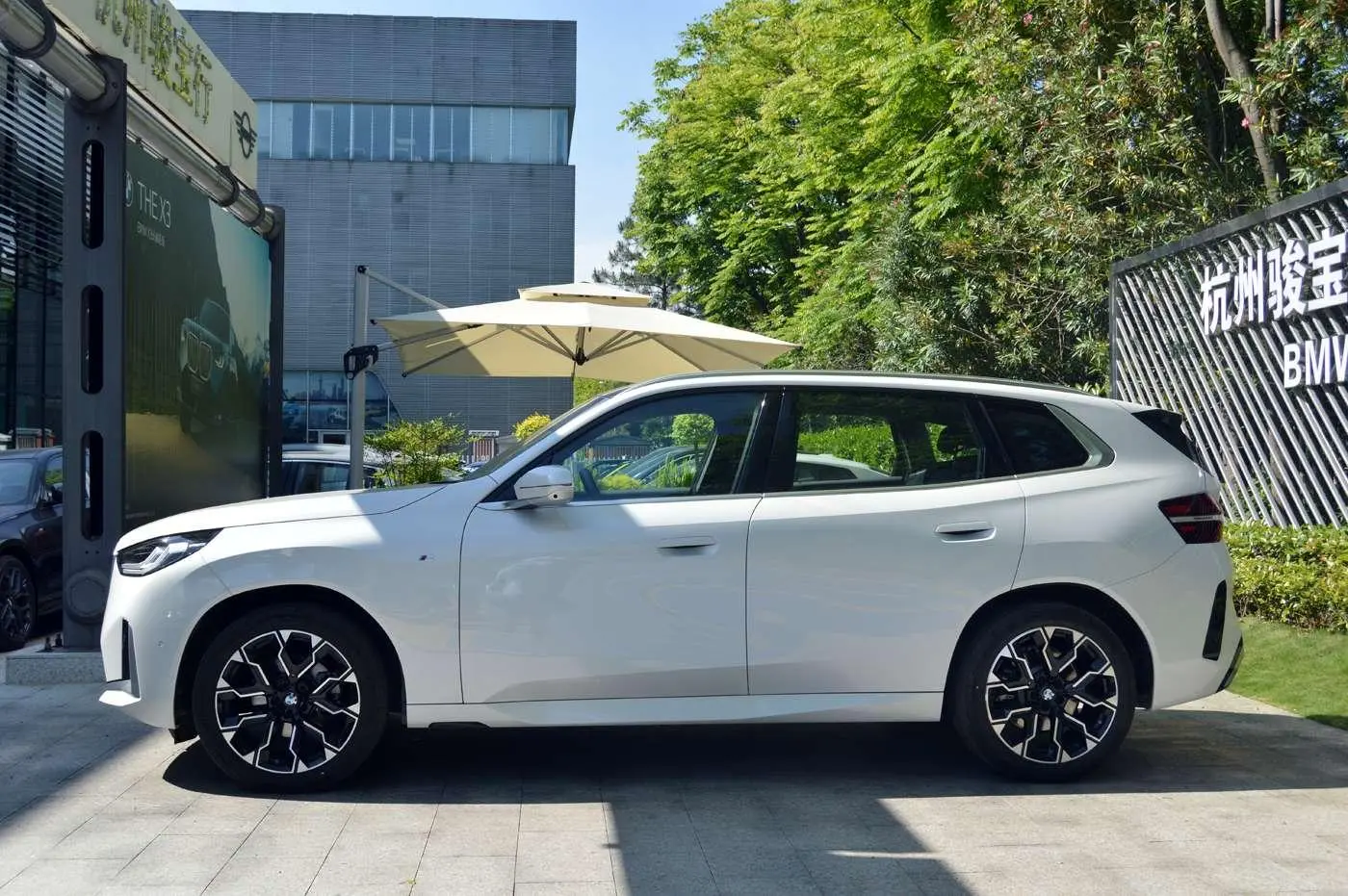 BMW BMW X3 xDrive30L Leading M Sports Yao Ye Suit