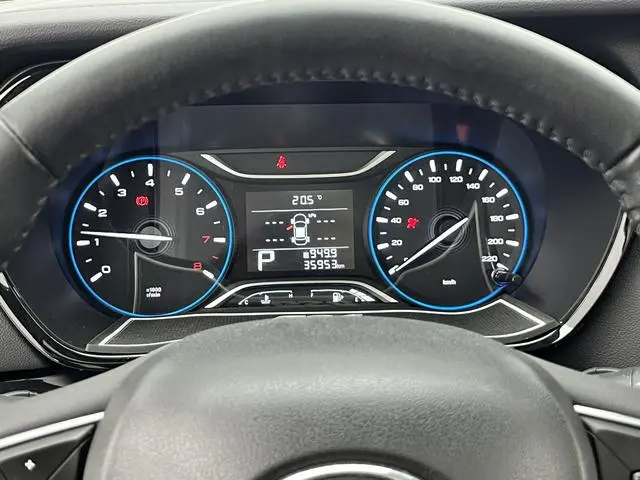 GAC Trumpchi GS4 270T automatic two-wheel drive luxury smart version