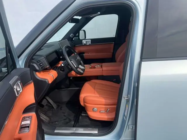 FANG CHENG BAO Titanium 7 190KM four-wheel drive Ultra version