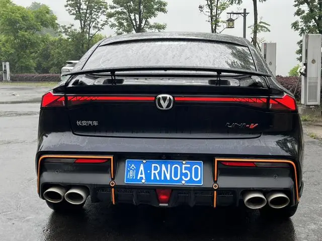 Changan Changan UNI-V 1.5T Sports version