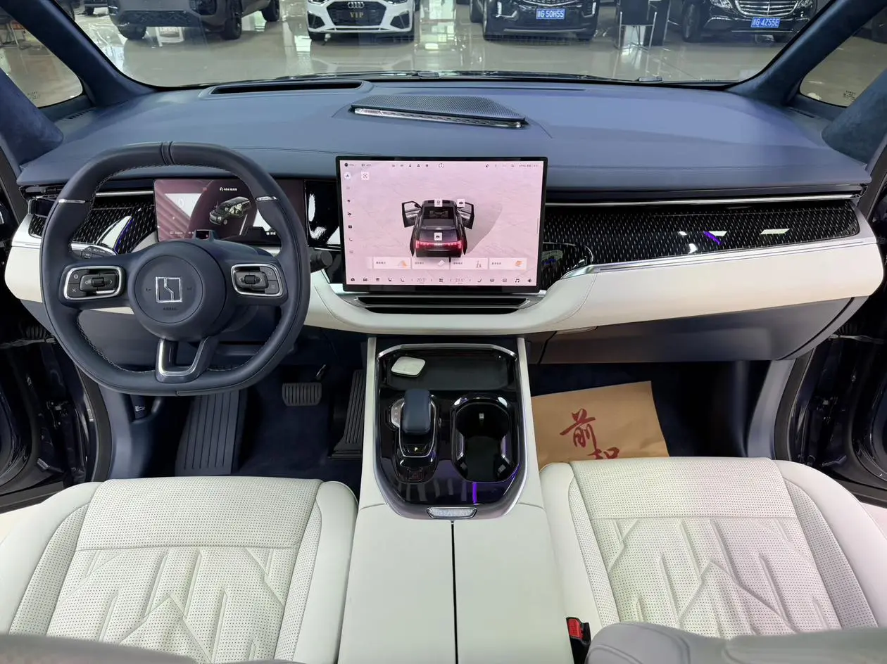 ZEEKR ZEEKR 009 Six-seater executive edition four-wheel drive 108kWh
