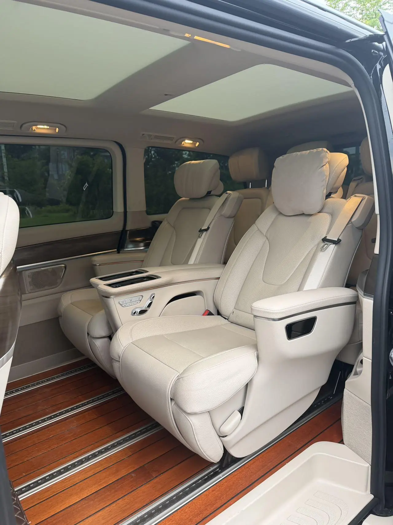 Mercedes-Benz Mercedes-Benz V-class V 260 Premium Edition
