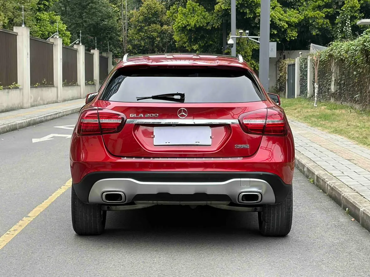 Mercedes-Benz Mercedes-Benz GLA GLA 200 dynamic type