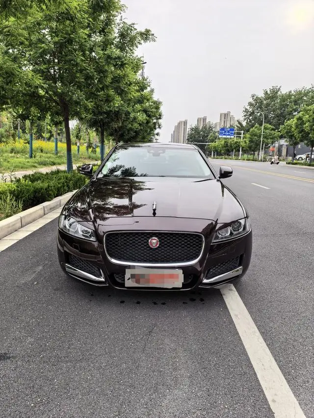 Jaguar Jaguar XFL XFL 2.0T 200PS Deluxe Edition