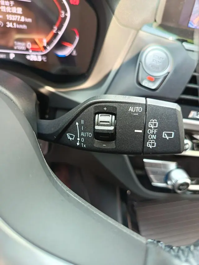BMW BMW X3 xDrive25i M sports suit