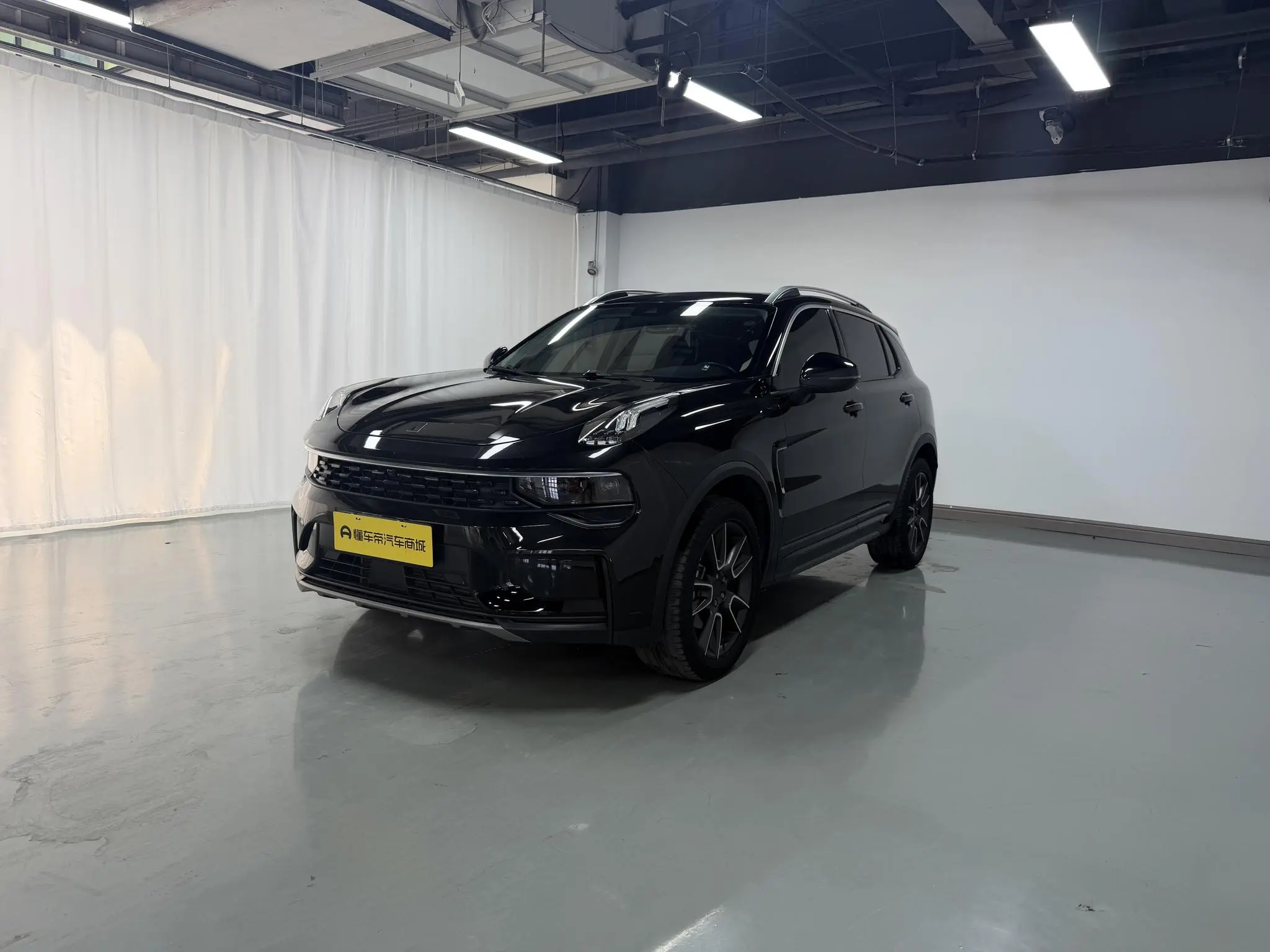 LYNK & CO Lynk 01 2.0TD two-wheel drive Pro